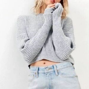 Urban Outfitters Light Gray Cropped Sweater